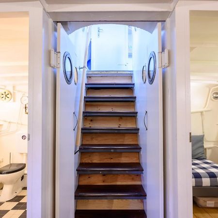Boatapartment Animathor On Top Location รอตเตอร์ดัม ภายนอก รูปภาพ